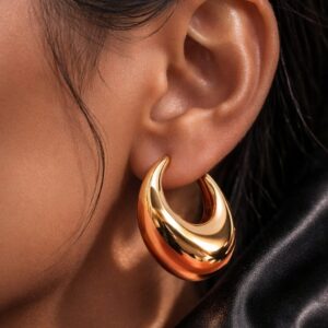 Golden Crescent Hoops