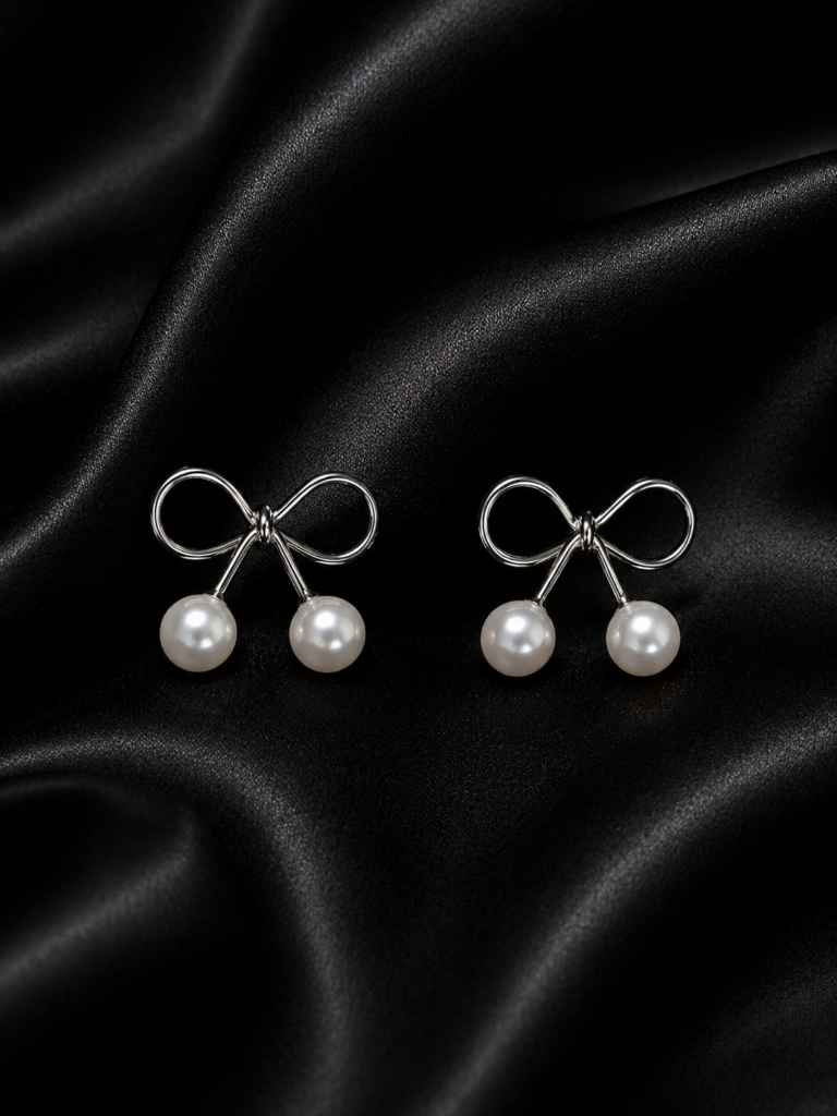 Bow & Pearl Elegance